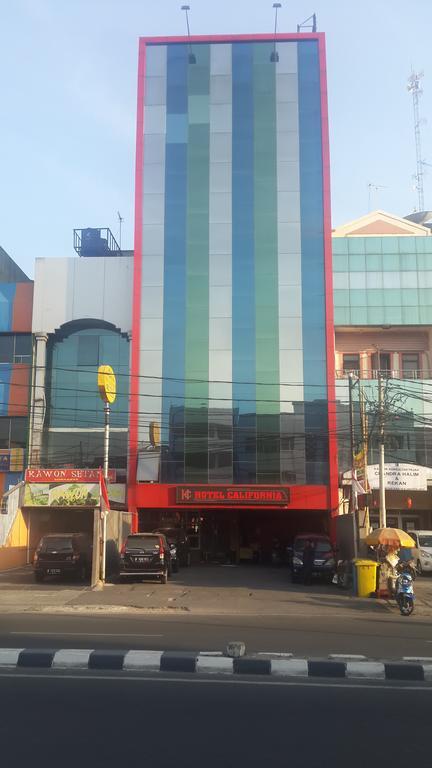 California Hotel Jakarta Eksteriør billede