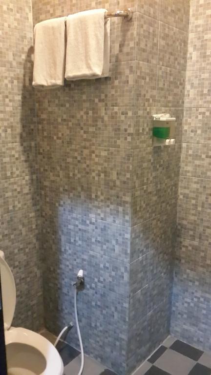 California Hotel Jakarta Værelse billede